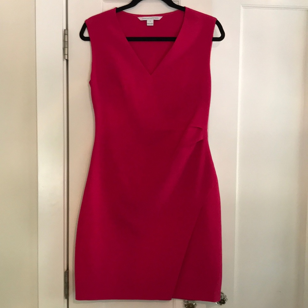 DVF Diane von Furstenberg Stretch Sheath Dress